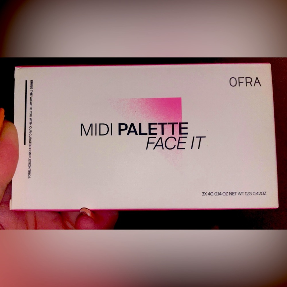 OFRA PALETTE FACE IT. (Shade-Light)